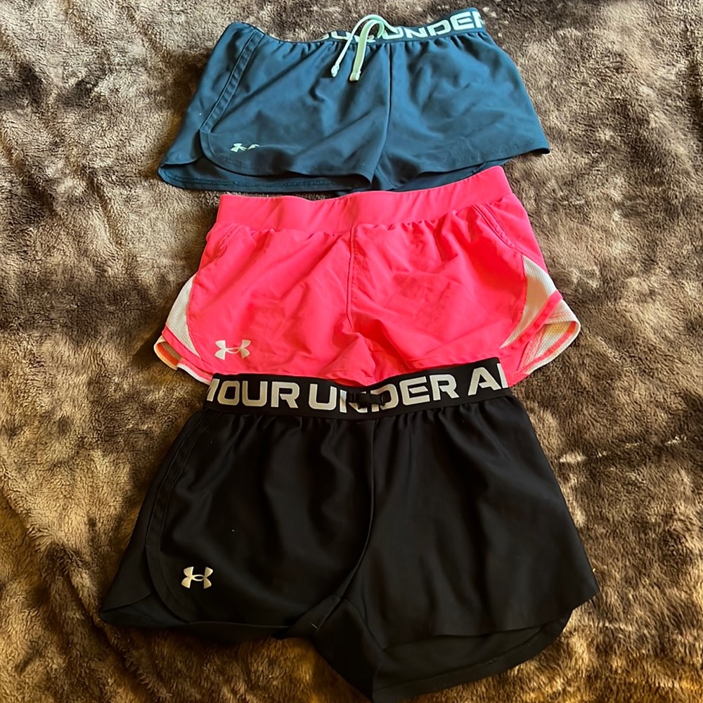 Girls Under Armour shorts, size youth Medium (pack of 3)